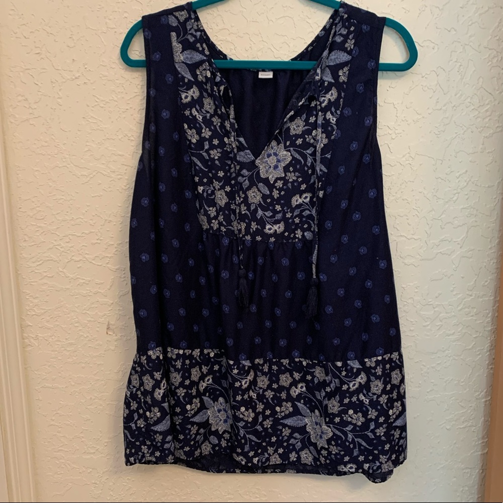 Old navy blouse